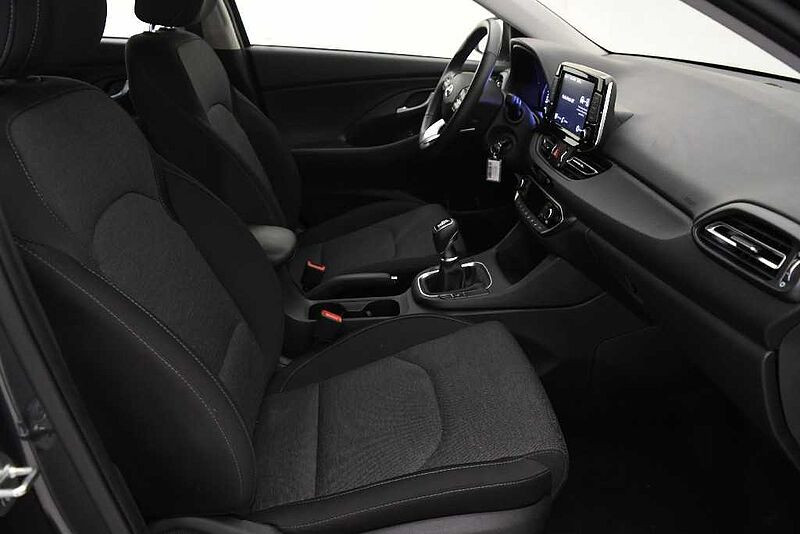 Hyundai i30 1.0 TGDI Klass LR 48V 120