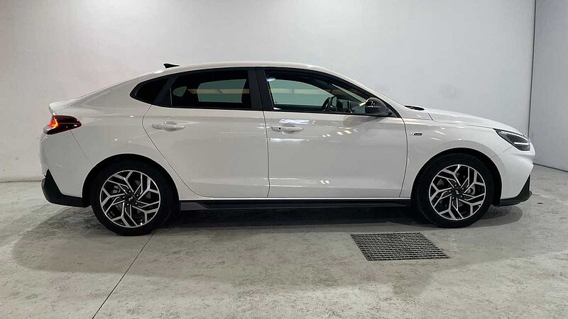 Hyundai i30 Fastback 1.0 TGDI N Line 100